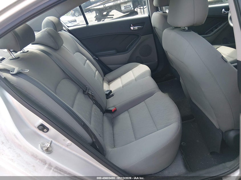 2014 Kia Forte VIN KNAFK4A61E5132870 IAAI salvage auction — NORMAL WEAR, Clear (New Jersey), sold $1,675 on 2026-07-16 (photo 8)
