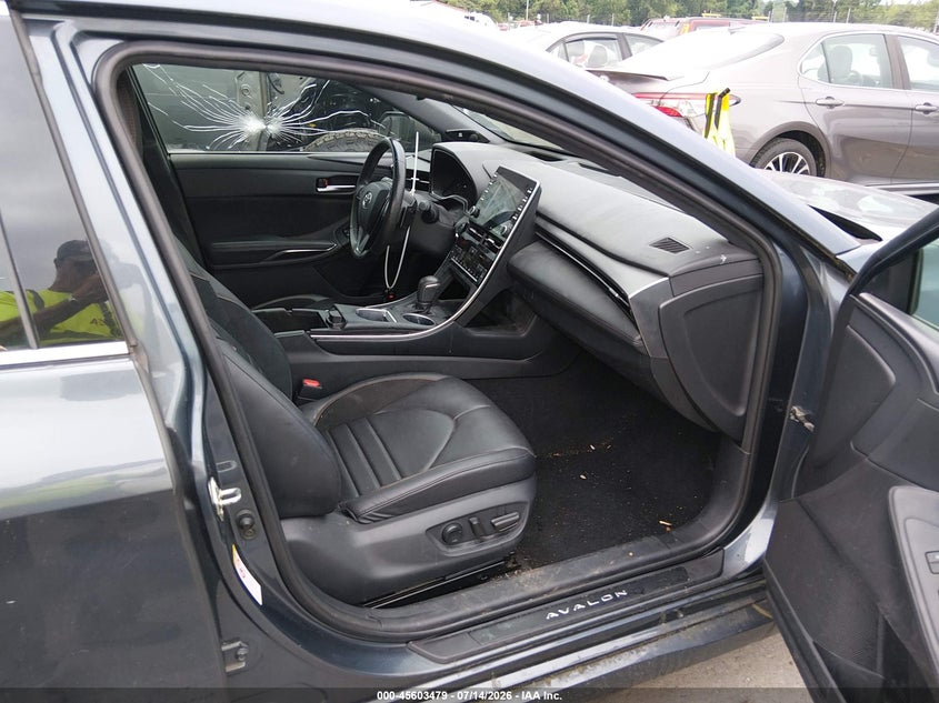 2019 Toyota Avalon VIN 4T1BZ1FB0KU003081 IAAI salvage auction — FRONT END, Salvage (North Carolina), sold $10,200 on 2026-07-29 (photo 5)
