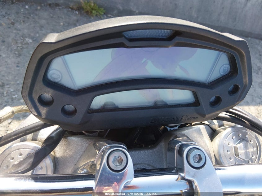 2009 Ducati Monster VIN ZDM1RADN99B016211 IAAI salvage auction — REAR END, Bill Of Sale (Washington), sold $950 on 2026-08-04 (photo 7)