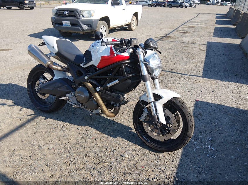 2009 Ducati Monster VIN ZDM1RADN99B016211 IAAI salvage auction — REAR END, Bill Of Sale (Washington), sold $950 on 2026-08-04 (photo 1)