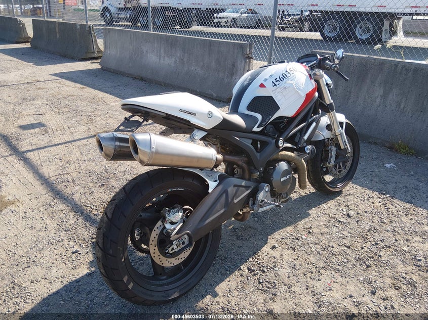 2009 Ducati Monster VIN ZDM1RADN99B016211 IAAI salvage auction — REAR END, Bill Of Sale (Washington), sold $950 on 2026-08-04 (photo 4)