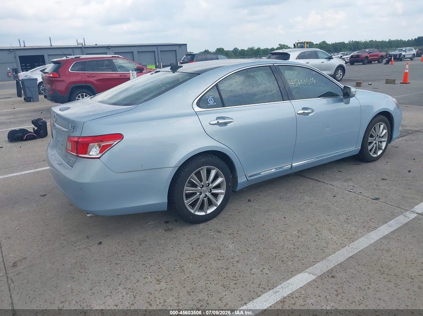 2010 Lexus Es 350 VIN JTHBK1EG7A2402469 IAAI salvage auction — NORMAL WEAR, Clear (Nevada), sold $1,700 on 2026-07-17 (photo 4)