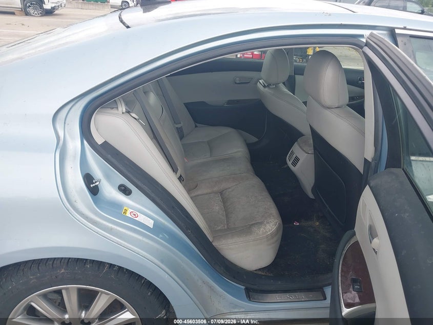 2010 Lexus Es 350 VIN JTHBK1EG7A2402469 IAAI salvage auction — NORMAL WEAR, Clear (Nevada), sold $1,700 on 2026-07-17 (photo 8)