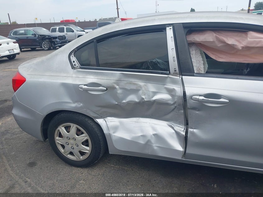 2012 Honda Civic VIN 2HGFB2F54CH304730 IAAI salvage auction — RIGHT SIDE, Salvage (California), sold $700 on 2026-07-30 (photo 6)