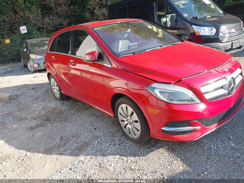 2016 Mercedes-benz B-class VIN WDDVP9AB0GJ009152 IAAI salvage auction — FRONT END, Clear (Indiana), sold $3,500 on 2026-07-29 (photo 1)