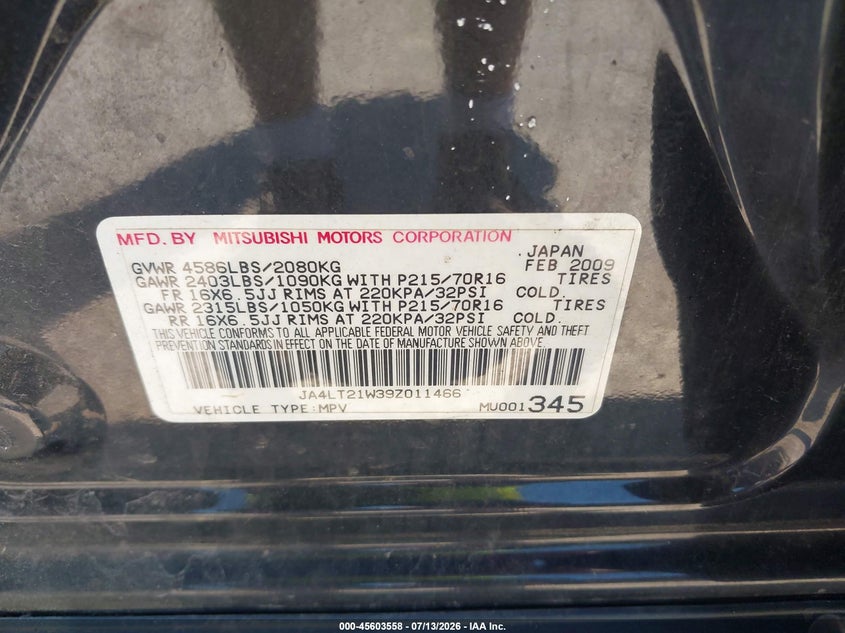 2009 Mitsubishi Outlander VIN JA4LT21W39Z011466 IAAI salvage auction — NORMAL WEAR, Clear (Illinois), sold $350 on 2026-07-27 (photo 9)