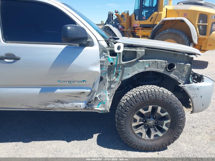 2008 Toyota Tacoma VIN 5TETU62N38Z499546 IAAI salvage auction — RIGHT FRONT, Salvage (California), sold $3,450 on 2026-08-01 (photo 6)
