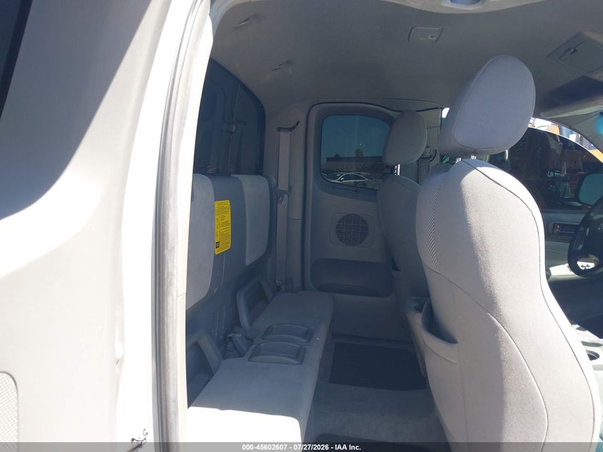 2008 Toyota Tacoma VIN 5TETU62N38Z499546 IAAI salvage auction — RIGHT FRONT, Salvage (California), sold $3,450 on 2026-08-01 (photo 8)