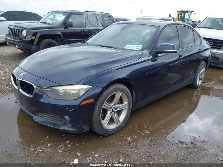 2015 BMW 3er VIN WBA3C3C52FK202166 IAAI salvage auction — NORMAL WEAR, Original (Texas), sold $550 on 2026-07-21 (photo 2)