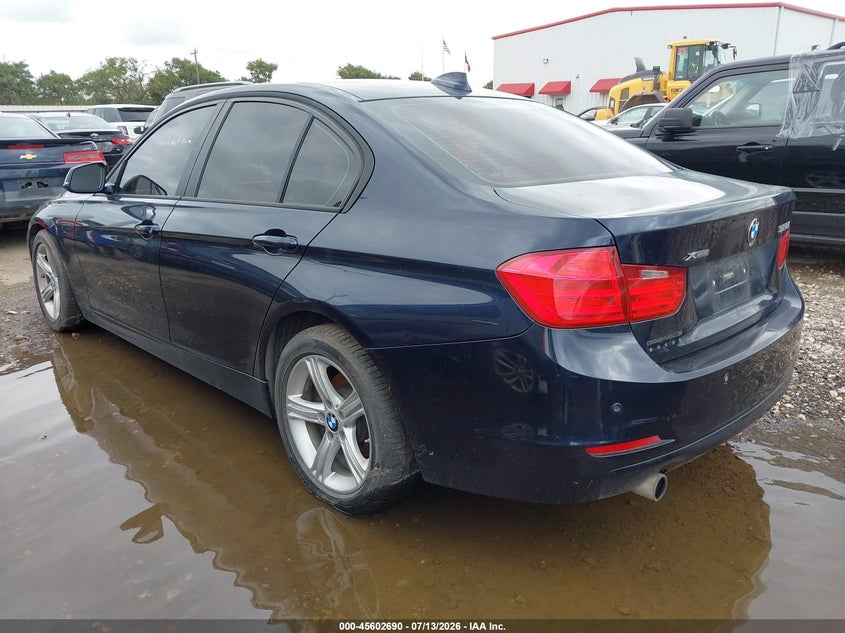 2015 BMW 3er VIN WBA3C3C52FK202166 IAAI salvage auction — NORMAL WEAR, Original (Texas), sold $550 on 2026-07-21 (photo 3)