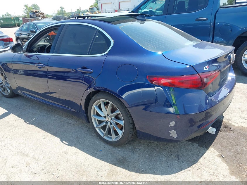 2019 Alfa romeo Giulia VIN ZARFANAN0K7609202 IAAI salvage auction — REAR END, Clear (Michigan), sold $4,250 on 2026-08-27 (photo 3)