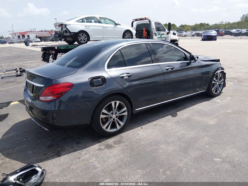 2016 Mercedes-benz C-klasse VIN WDDWF4JB5GR134367 IAAI salvage auction — RIGHT FRONT, Rebuildable (Florida), sold $5,000 on 2026-08-11 (photo 4)