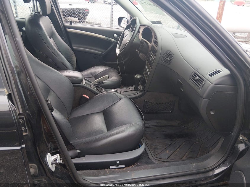 2006 Saab 9-5 VIN YS3EH49G663517101 IAAI salvage auction — NORMAL WEAR, Clear (Pennsylvania), sold $300 on 2026-07-15 (photo 5)