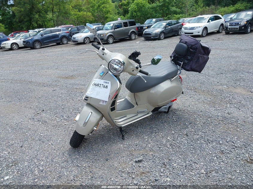 2025 Vespa Gts VIN ZAPMD30N4S5100013 IAAI salvage auction — FRONT END, Salvage (Pennsylvania), sold $2,200 on 2026-08-11 (photo 2)