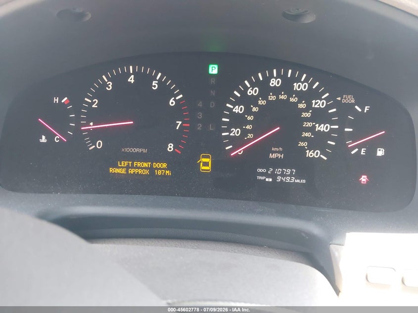 2001 Lexus Ls 430 VIN JTHBN30F110049692 IAAI salvage auction — NORMAL WEAR, Clear - Dealer Only (California), sold $425 on 2026-07-20 (photo 7)