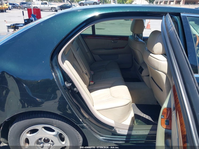 2001 Lexus Ls 430 VIN JTHBN30F110049692 IAAI salvage auction — NORMAL WEAR, Clear - Dealer Only (California), sold $425 on 2026-07-20 (photo 8)