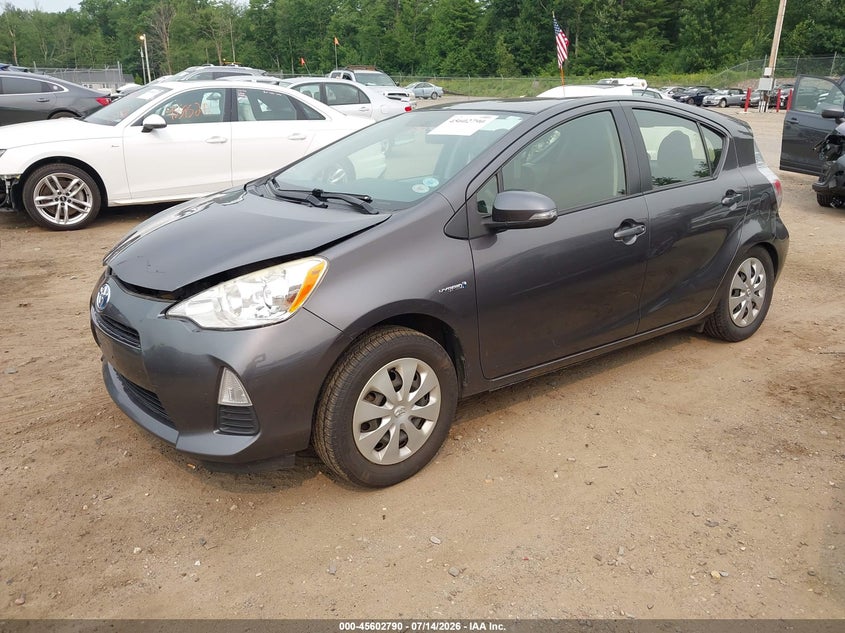 2014 Toyota Prius c VIN JTDKDTB39E1081006 IAAI salvage auction — RIGHT REAR, Salvage Title, sold $875 on 2026-07-24 (photo 2)
