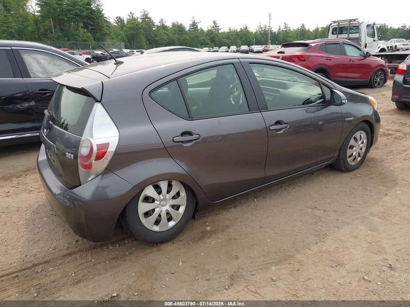 2014 Toyota Prius c VIN JTDKDTB39E1081006 IAAI salvage auction — RIGHT REAR, Salvage Title, sold $875 on 2026-07-24 (photo 4)
