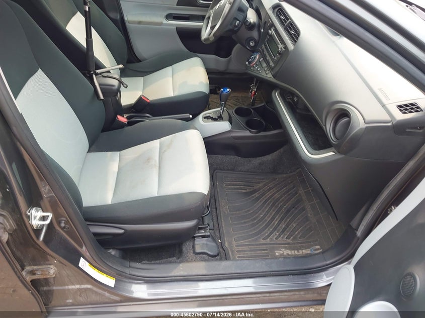 2014 Toyota Prius c VIN JTDKDTB39E1081006 IAAI salvage auction — RIGHT REAR, Salvage Title, sold $875 on 2026-07-24 (photo 5)