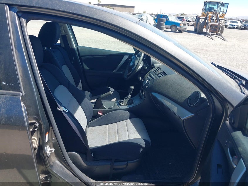 2010 Mazda 3 VIN JM1BL1S64A1351982 IAAI salvage auction — REAR END, Salvage (California), sold $525 on 2026-07-24 (photo 5)
