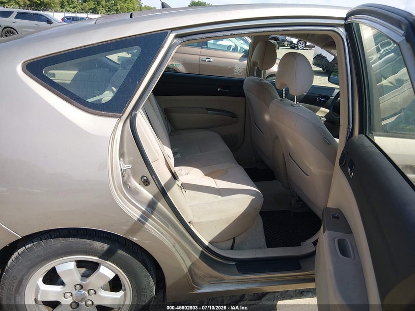 2004 Toyota Prius VIN JTDKB20U640087930 IAAI salvage auction — NORMAL WEAR, Clear (Georgia), sold $400 on 2026-07-30 (photo 8)