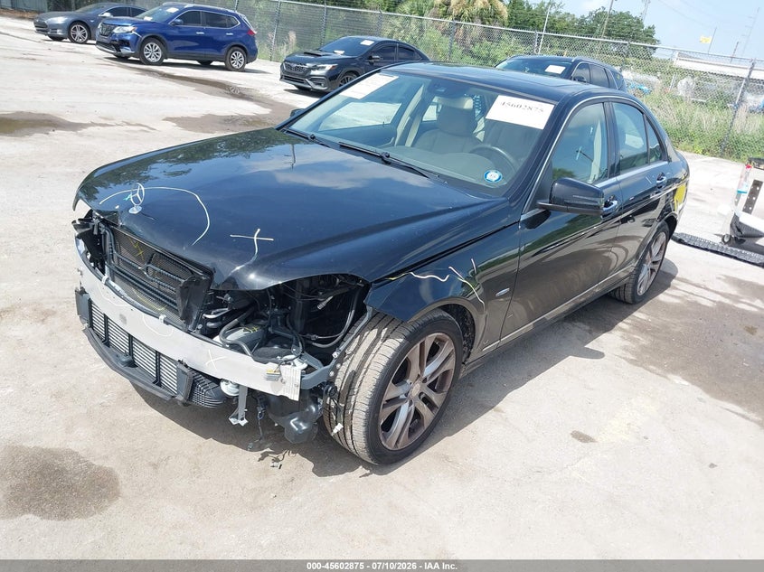 2012 Mercedes-benz C-klasse VIN WDDGF4HB3CR223505 IAAI salvage auction — FRONT END, Salvage Title, sold $1,450 on 2026-07-29 (photo 2)