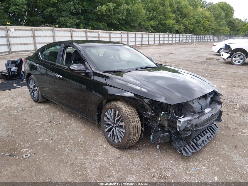 2025 Nissan Altima VIN 1N4BL4DV7SN407628 IAAI salvage auction — FRONT END, Salvage Title, sold $8,900 on 2026-07-29 (photo 1)