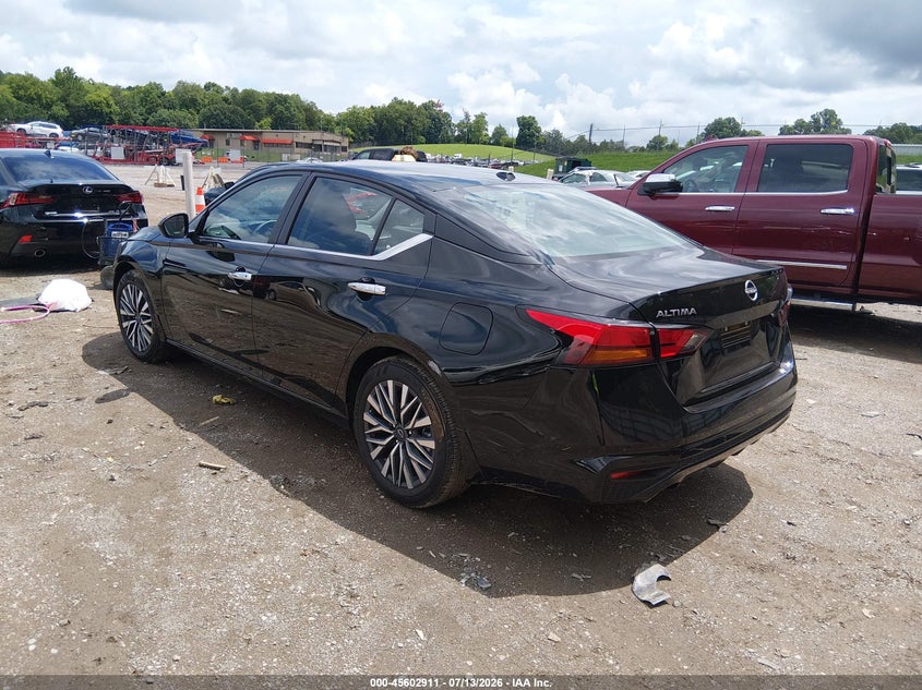 2025 Nissan Altima VIN 1N4BL4DV7SN407628 IAAI salvage auction — FRONT END, Salvage Title, sold $8,300 on 2026-07-26 (photo 3)