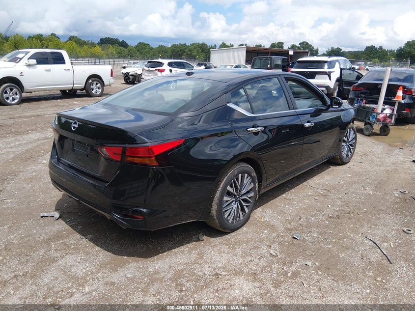 2025 Nissan Altima VIN 1N4BL4DV7SN407628 IAAI salvage auction — FRONT END, Salvage Title, sold $8,900 on 2026-07-29 (photo 4)