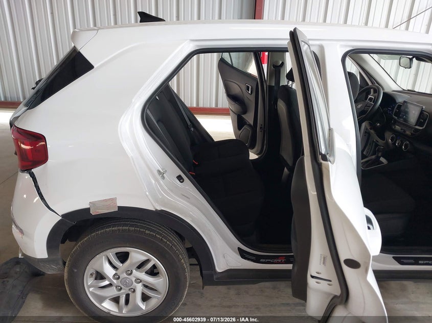 2021 Hyundai Venue VIN KMHRB8A30MU066602 IAAI salvage auction — REAR END, Salvage (California), sold $1,650 on 2026-07-28 (photo 8)