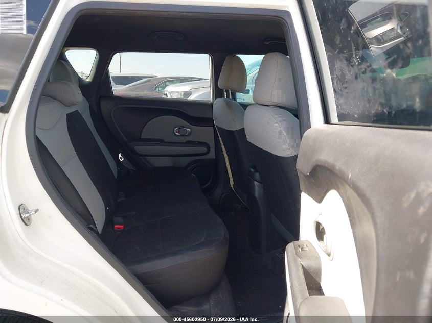 2019 Kia Soul VIN KNDJN2A22K7005289 IAAI salvage auction — NORMAL WEAR, Salvage Title, sold $1,900 on 2026-07-30 (photo 8)