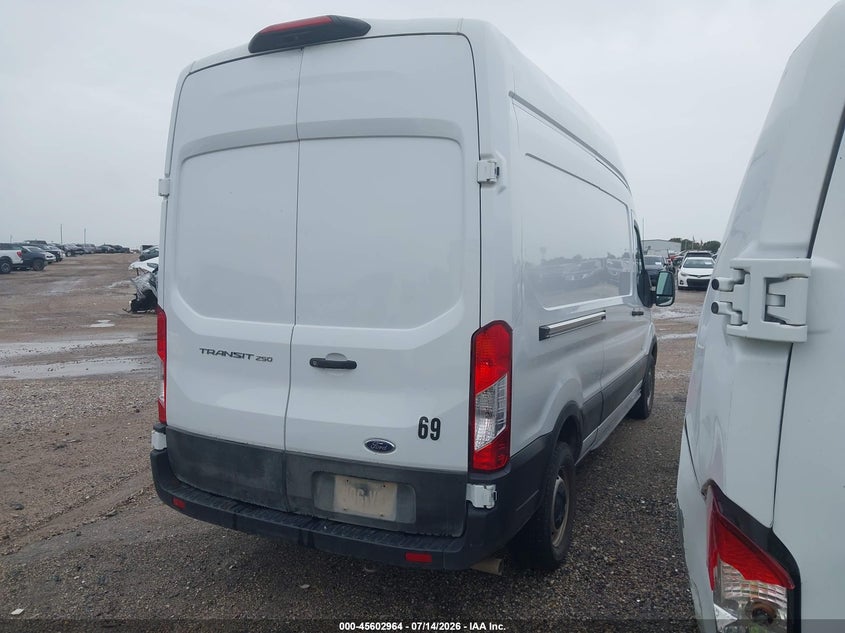 2023 Ford Transit VIN 1FTBR1X82PKB02088 IAAI salvage auction — ROOF, Salvage Title, sold $18,700 on 2026-07-18 (photo 4)