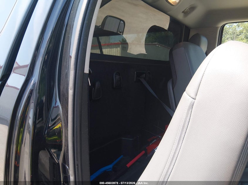 2016 Ram 3500 VIN 3C63R3AT3GG318625 IAAI salvage auction — NORMAL WEAR, Sf97 (Maryland), sold $17,200 on 2026-08-18 (photo 8)