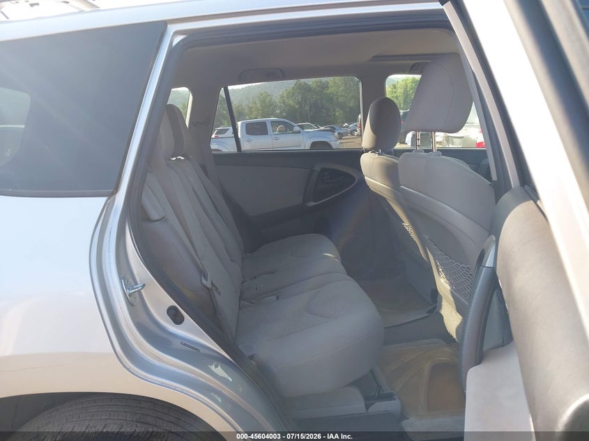 2012 Toyota Rav 4 VIN JTMBF4DV6C5051403 IAAI salvage auction — NORMAL WEAR, Clear (New Jersey), sold $1,400 on 2026-07-30 (photo 8)
