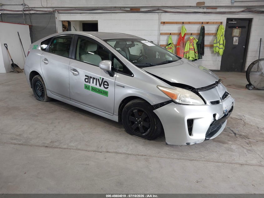 2012 Toyota Prius VIN JTDKN3DU2C5455612 IAAI salvage auction — FRONT END, Salvage Title, sold $900 on 2026-07-29 (photo 1)