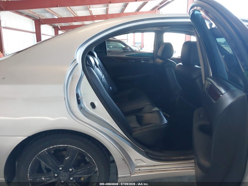 2005 Lexus Es 330 VIN JTHBA30G455118100 IAAI salvage auction — NORMAL WEAR, Salvage Title - Dealer (California), sold $375 on 2026-07-28 (photo 8)