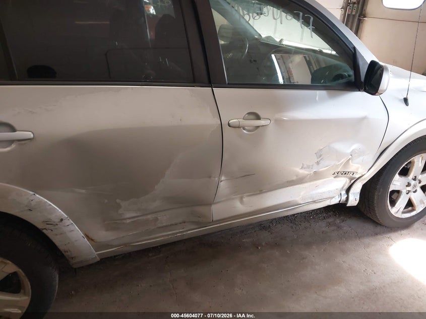 2007 Toyota Rav4 VIN JTMBK32V376011983 IAAI salvage auction — NORMAL WEAR, Regular (South Dakota), sold $300 on 2026-07-29 (photo 6)