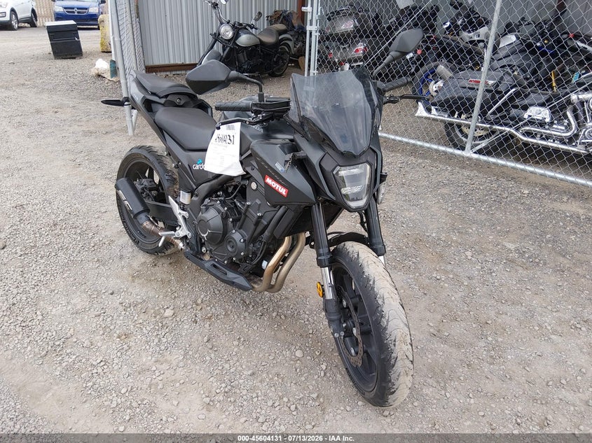 2024 Honda Cb VIN MLHPC7155R5000372 IAAI salvage auction — LEFT & RIGHT, Salvage (Nevada), sold $250 on 2026-07-29 (photo 1)