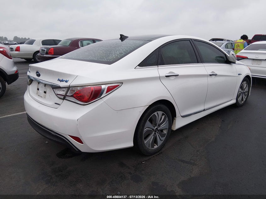 2015 Hyundai Sonata VIN KMHEC4A48FA126157 IAAI salvage auction — NORMAL WEAR, Clear (Arkansas), sold $25 on 2026-07-22 (photo 4)