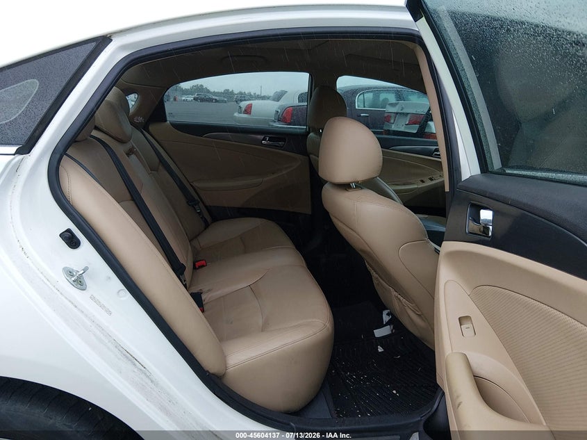 2015 Hyundai Sonata VIN KMHEC4A48FA126157 IAAI salvage auction — NORMAL WEAR, Clear (Arkansas), sold $25 on 2026-07-22 (photo 8)