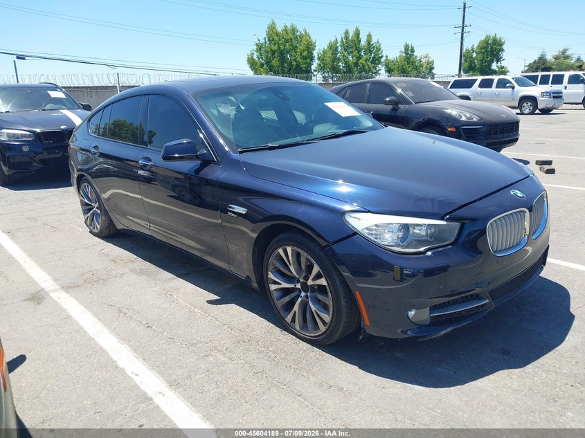 2012 BMW 5er VIN WBASP4C5XCC899873 IAAI salvage auction — LEFT FRONT, Rebuilt (Washington), sold $25 on 2026-07-29 (photo 1)