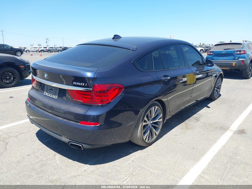 2012 BMW 5er VIN WBASP4C5XCC899873 IAAI salvage auction — LEFT FRONT, Rebuilt (Washington), sold $25 on 2026-07-29 (photo 4)
