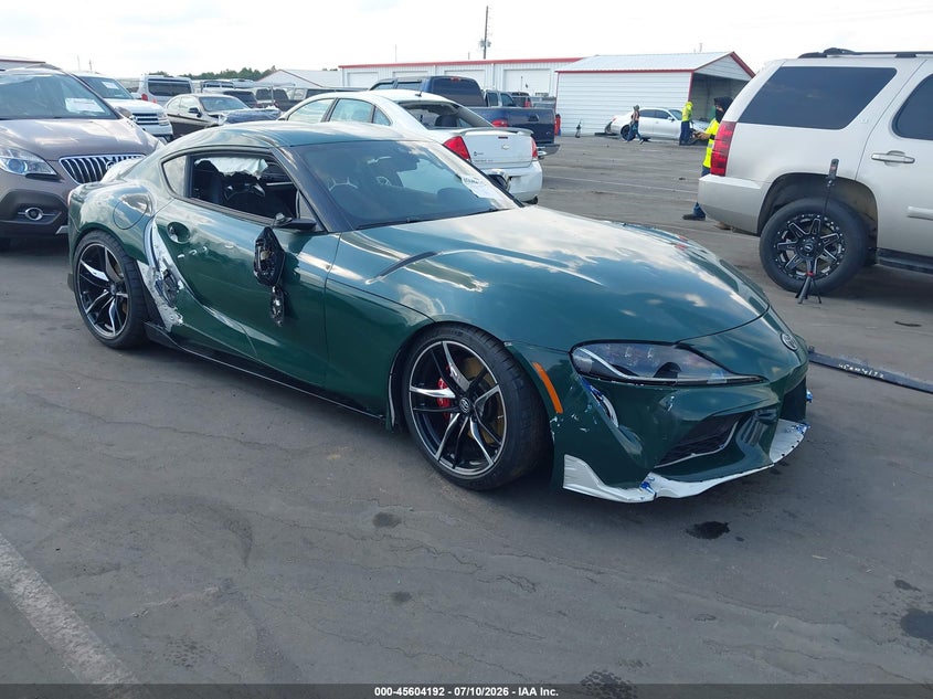 2020 Toyota Supra VIN WZ1DB4C01LW024857 — IAAI salvage auction photo