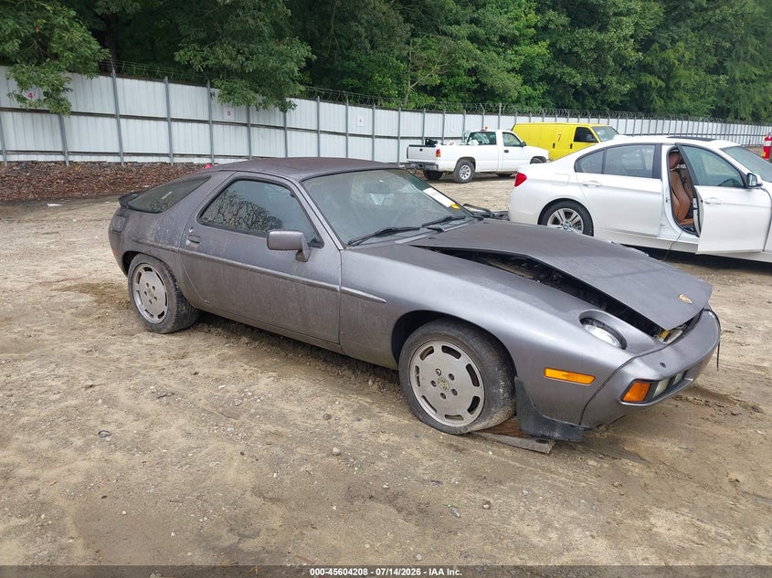 1986 Porsche 928 VIN WP0JB0924GS860498 IAAI salvage auction — FRONT END, Salvage (Georgia), sold $1,050 on 2026-08-13 (photo 1)