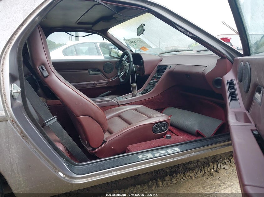 1986 Porsche 928 VIN WP0JB0924GS860498 IAAI salvage auction — FRONT END, Salvage (Georgia), sold $1,050 on 2026-08-13 (photo 5)