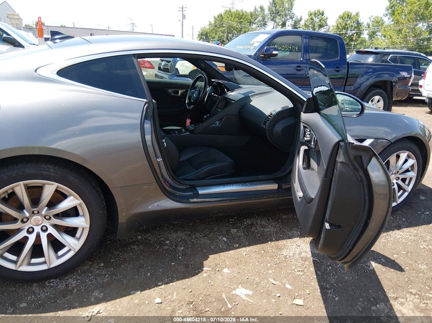 2016 Jaguar F-type VIN SAJWA6AT0G8K22344 IAAI salvage auction — NORMAL WEAR, Original (Ohio), sold $3,175 on 2026-07-30 (photo 5)