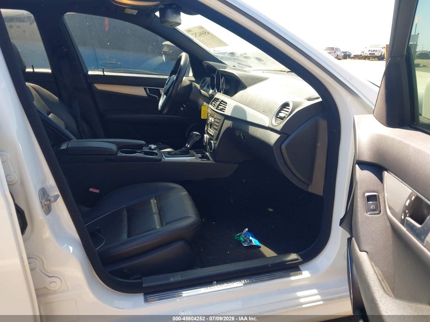 2013 Mercedes-benz VIN WDDGF4HB2DR273006 IAAI salvage auction — FRONT END, Clear Salvage History (California), sold $1,300 on 2026-08-04 (photo 5)