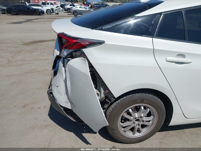 2017 Toyota Prius VIN JTDKBRFU1H3039840 IAAI salvage auction — REAR END, Salvage Title, sold $2,500 on 2026-07-22 (photo 6)