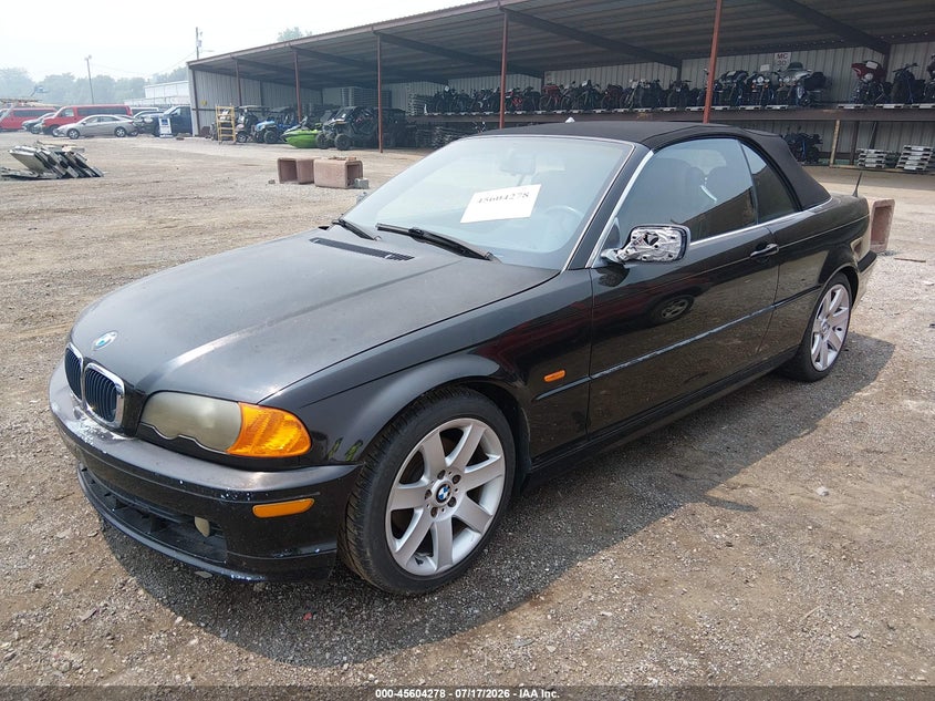 2001 BMW 3 series VIN WBABS33421JY51518 IAAI salvage auction — NORMAL WEAR, Original (Ohio), sold $350 on 2026-08-05 (photo 2)