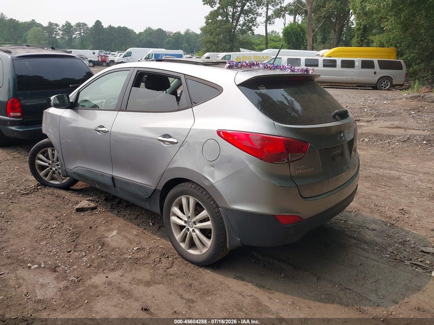2013 Hyundai Tucson VIN KM8JU3AC9DU694622 IAAI salvage auction — FRONT END, Salvage Title, sold $400 on 2026-07-28 (photo 3)